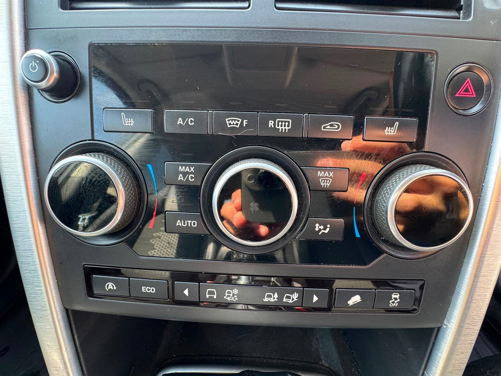 Land Rover Discovery Sport 2L Hse Black Black #30