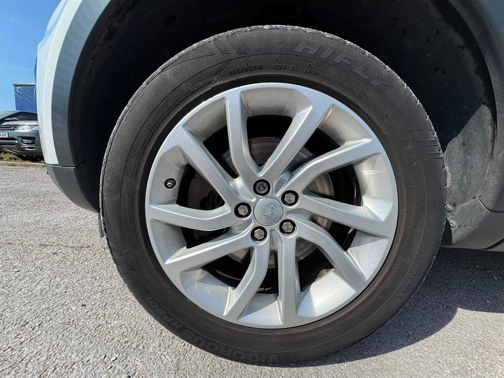Land Rover Discovery Sport 2L Hse Black Black #43