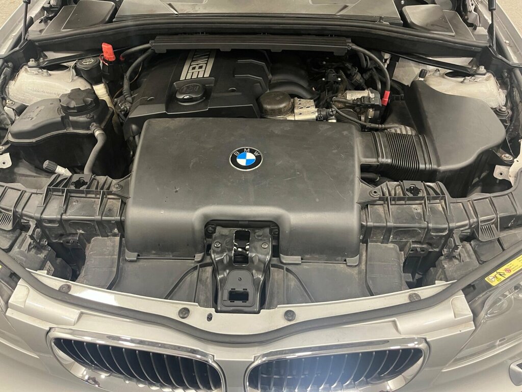 BMW 1 Series 2.0 118D Se Euro 4 Black #24