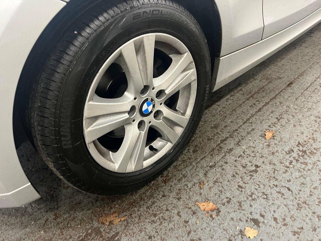 BMW 1 Series 2.0 118D Se Euro 4 Black #28