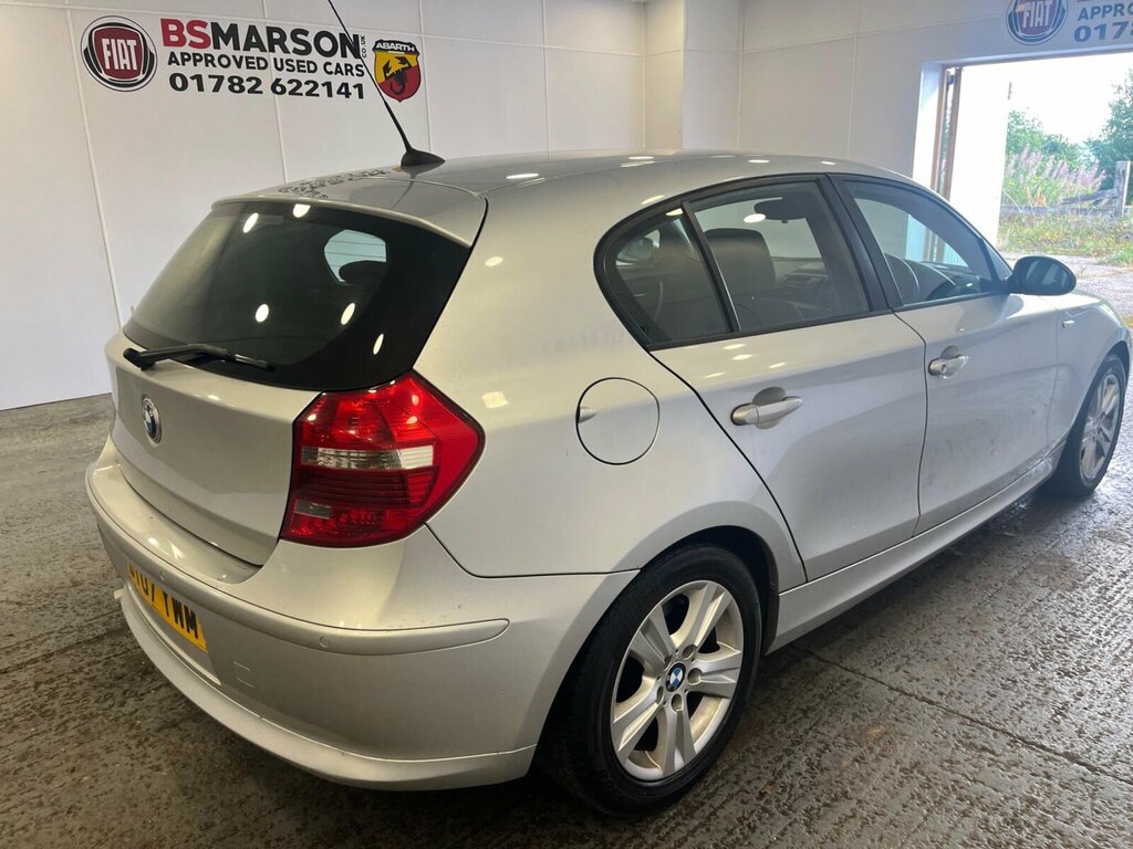 BMW 1 Series 2.0 118D Se Euro 4 Black #36
