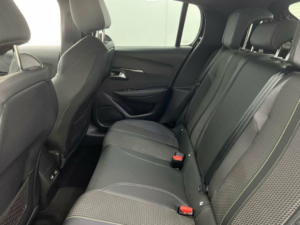 Peugeot e-208 Hatchback Black #6