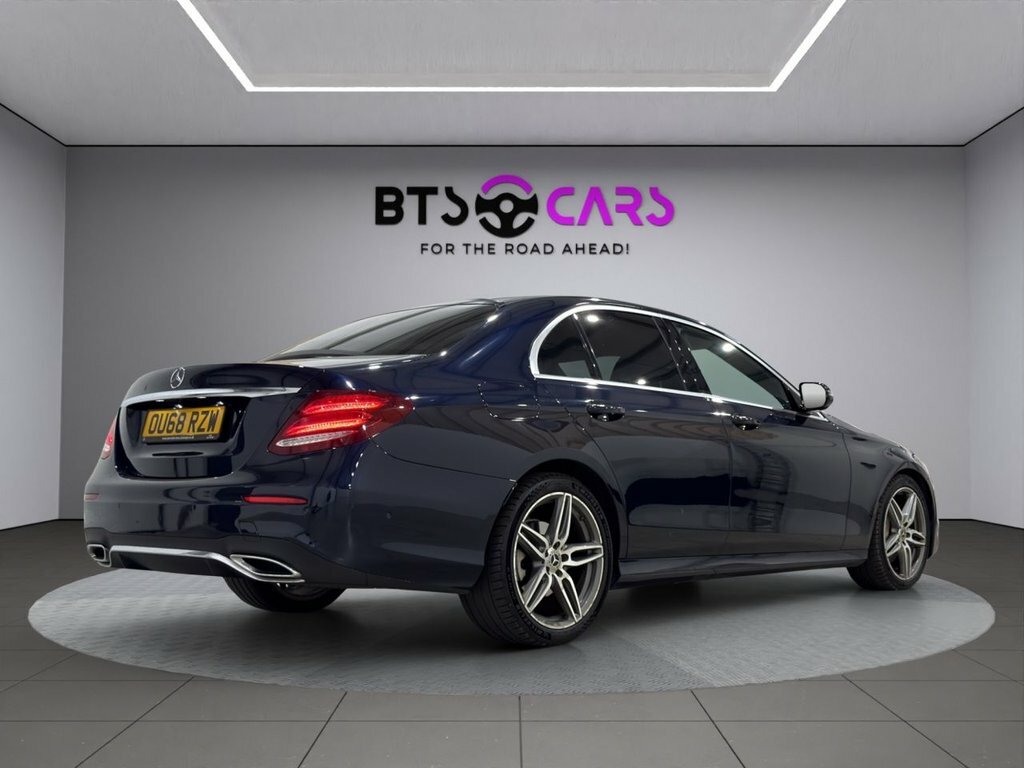 Mercedes-Benz E Class 2L Amg Line Blue #3
