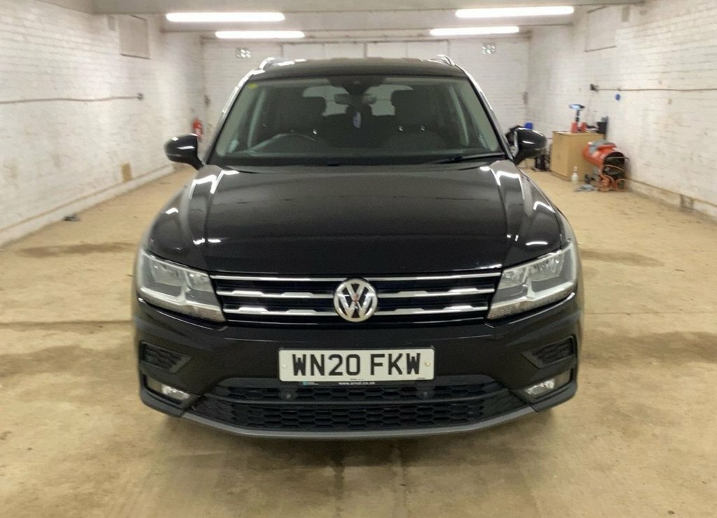 Volkswagen Tiguan Allspace 1.5L Match Black #4