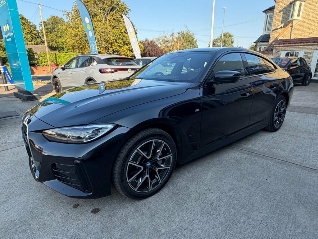 BMW i4 40 83.9Kwh M Sport Gran Coupe Edrive Black #3