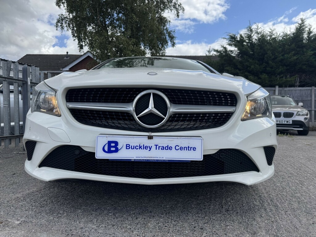 Mercedes-Benz CLA Class Saloon 1.8 Cla200 Cdi Sport 201414 White #3