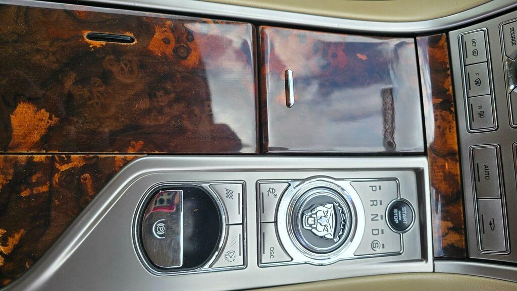 Jaguar XF 3.0D S V6 Premium Luxury Euro 5 Grey #46