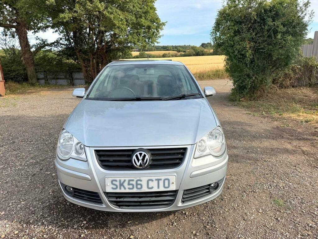 Volkswagen Polo S Silver #2