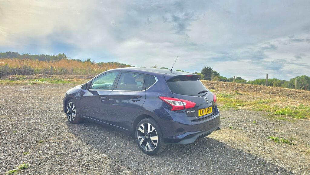 Nissan Pulsar Tekna Blue #4