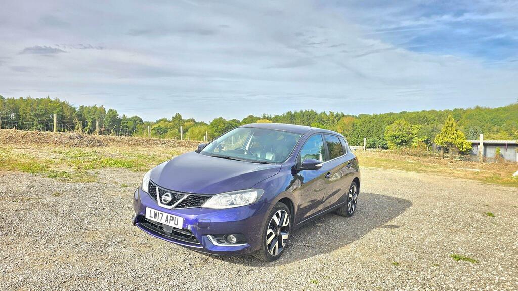 Nissan Pulsar Tekna Blue #2