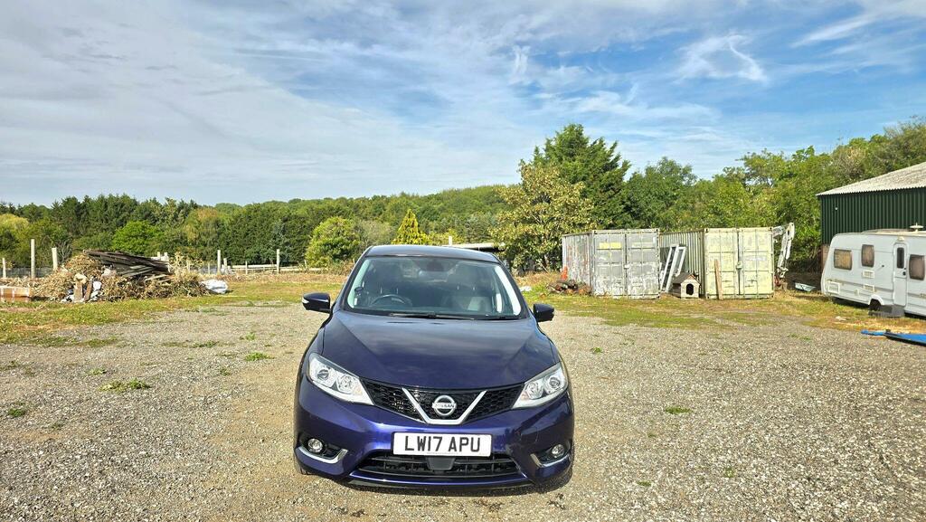 Nissan Pulsar Tekna Blue
