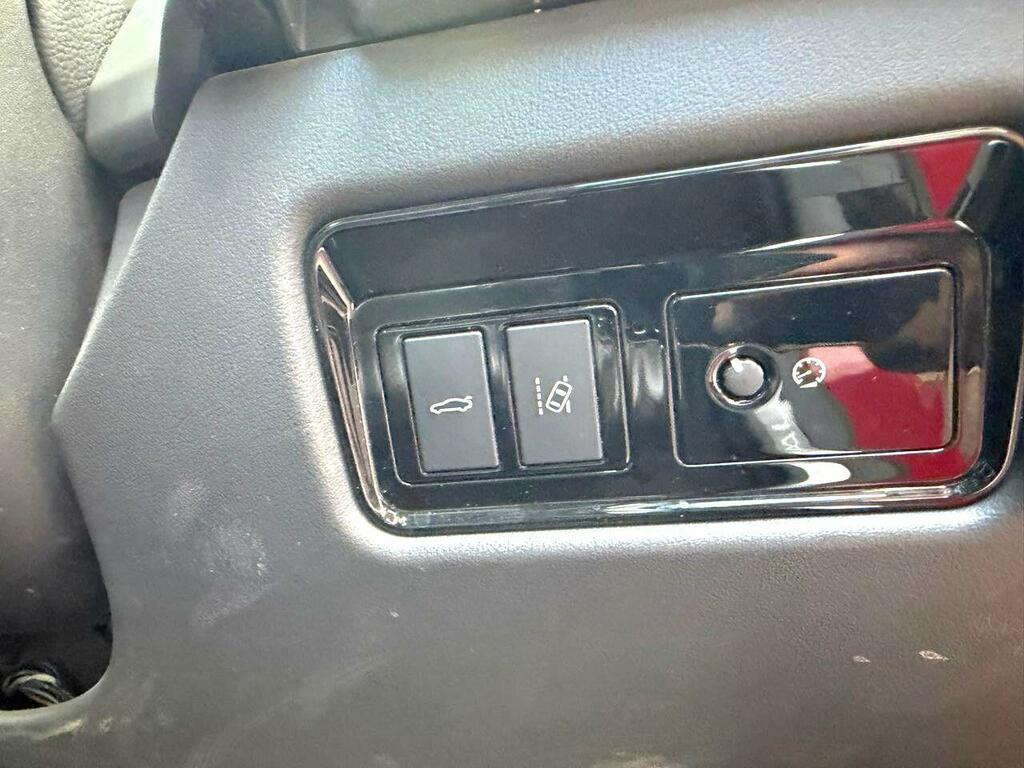 Jaguar XE 2018 2.0D R-sport Saloon Euro 6 S Grey #25