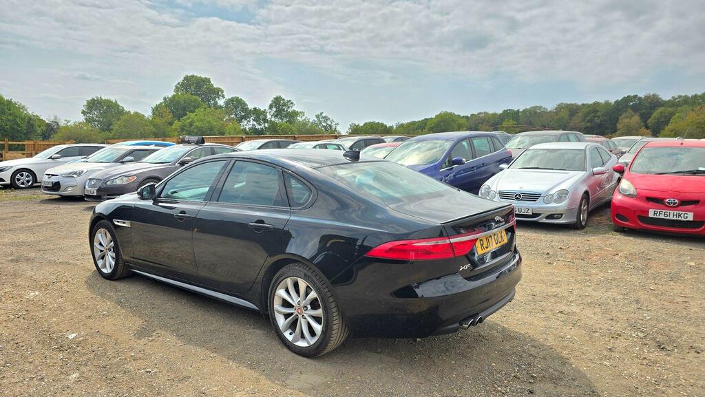 Jaguar XF R-sport Black #4