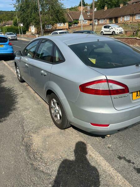 Ford Mondeo 2.0 Tdci Zetec Powershift Silver #4