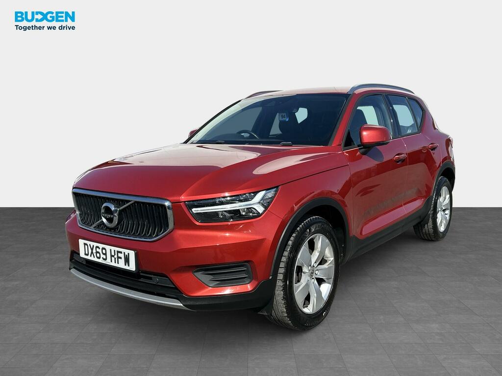 Volvo XC40 1.5 T3 Momentum Euro 6 Ss DX69HFW Red #3