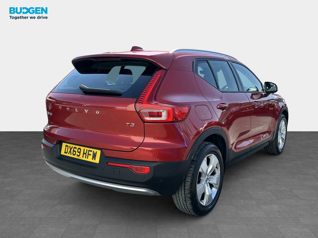 Volvo XC40 1.5 T3 Momentum Euro 6 Ss DX69HFW Red #6