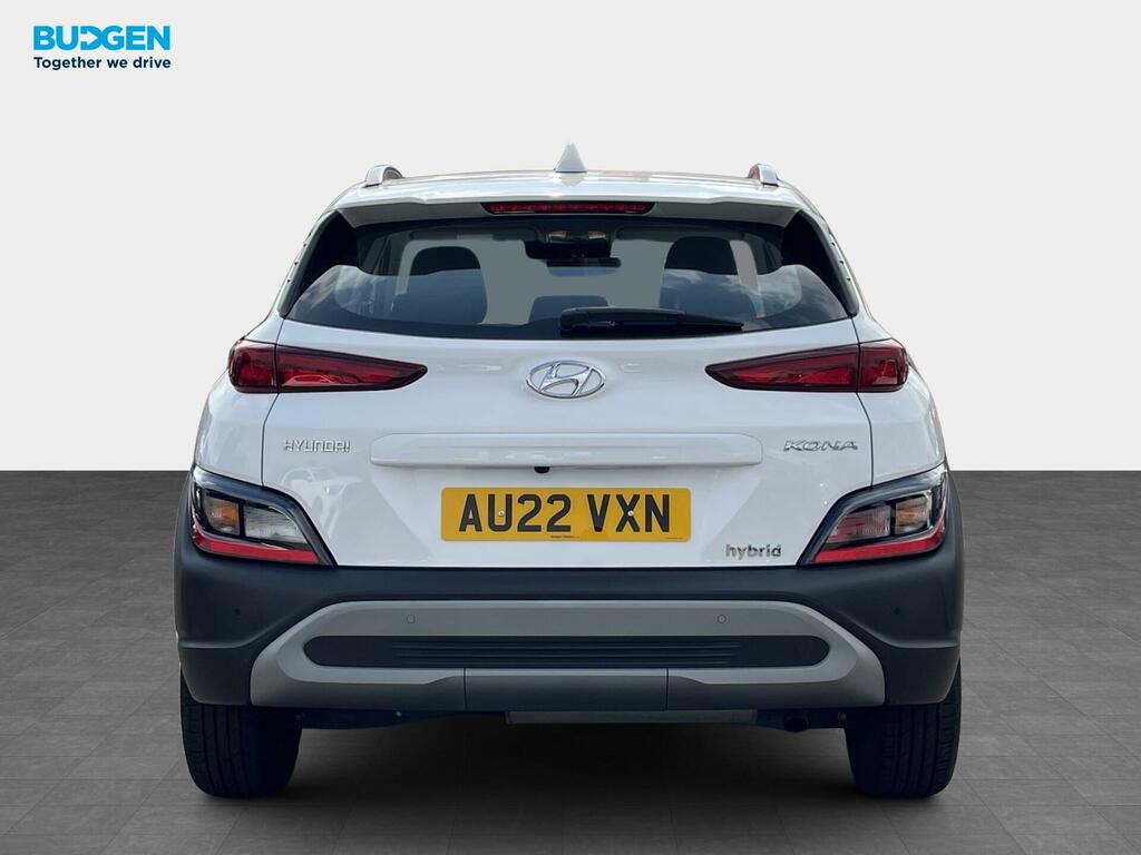 Hyundai Kona 1.6 H-gdi Se Connect Dct Euro 6 Ss AU22VXN White #5