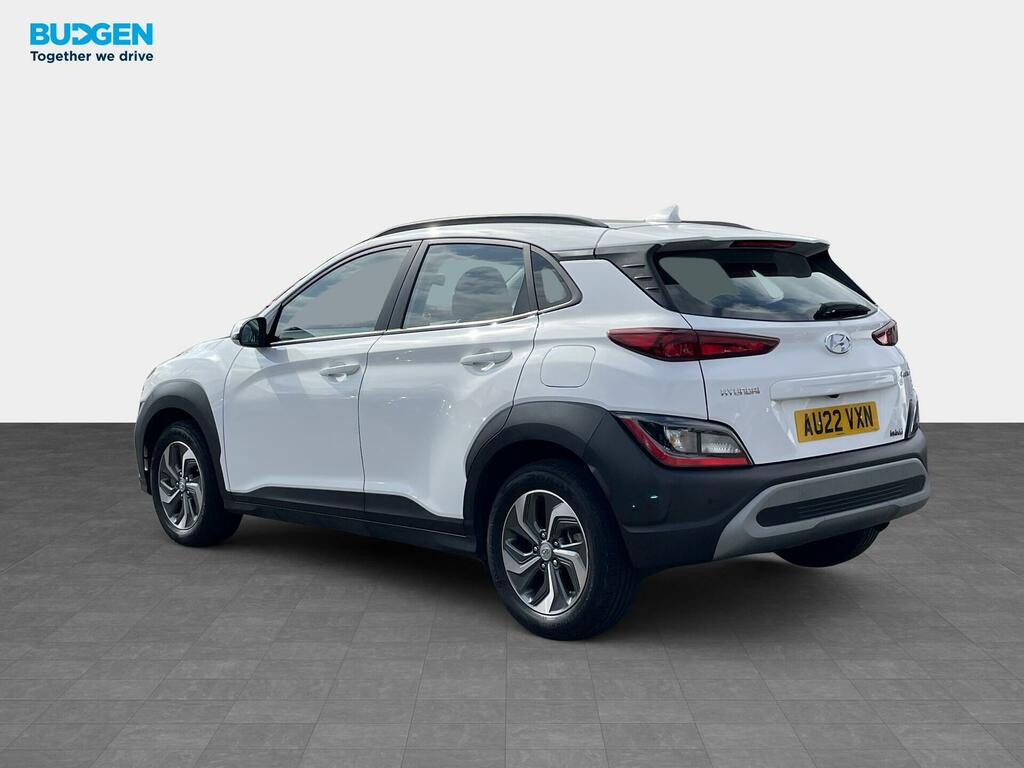 Hyundai Kona 1.6 H-gdi Se Connect Dct Euro 6 Ss AU22VXN White #4