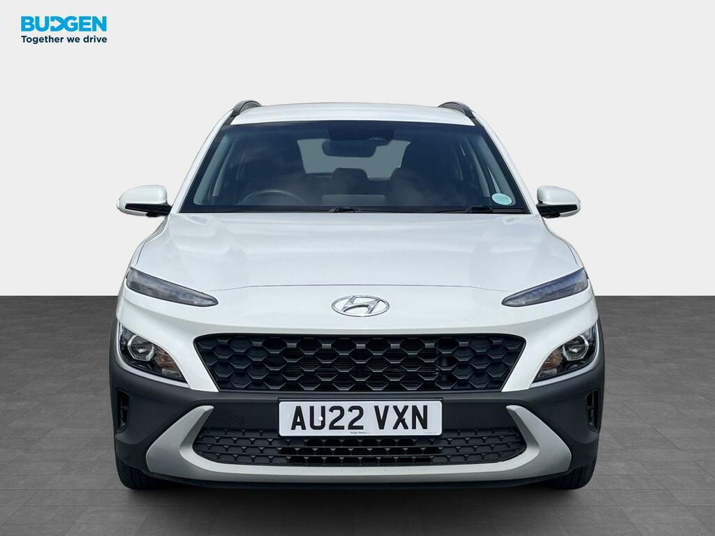 Hyundai Kona 1.6 H-gdi Se Connect Dct Euro 6 Ss AU22VXN White #2