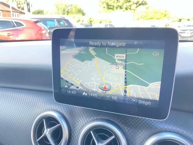 Mercedes-Benz A Class 2.1 A200d Amg Line Premium 7G-dct Euro 6 Ss White #28