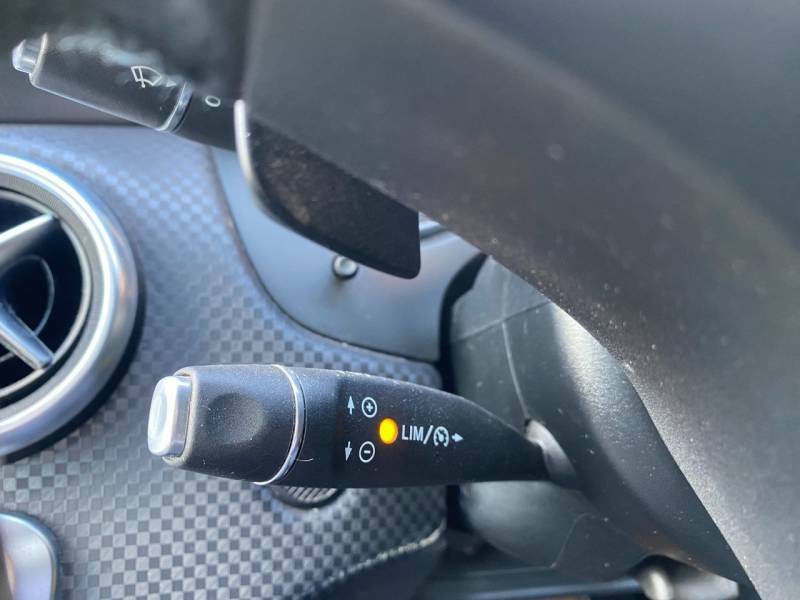 Mercedes-Benz A Class 2.1 A200d Amg Line Premium 7G-dct Euro 6 Ss White #29