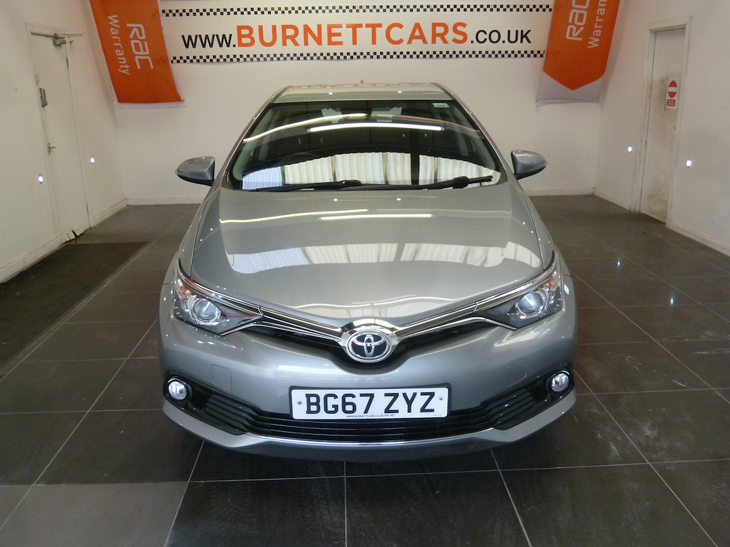 Toyota Auris Vvt-i Business Edition Tss Grey #4