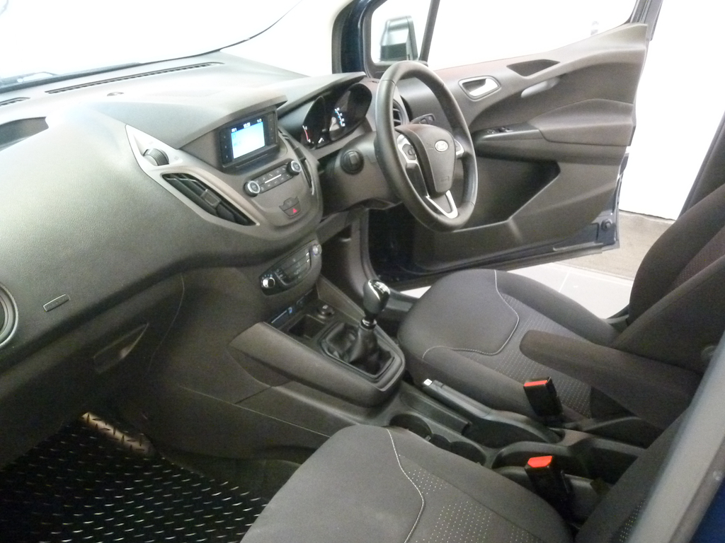 Ford Transit Courier Courier 1.0 Ecoboost Limited L1 Euro 6 39 Silver #15