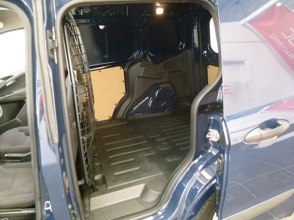 Ford Transit Courier Courier 1.0 Ecoboost Limited L1 Euro 6 39 Silver #19