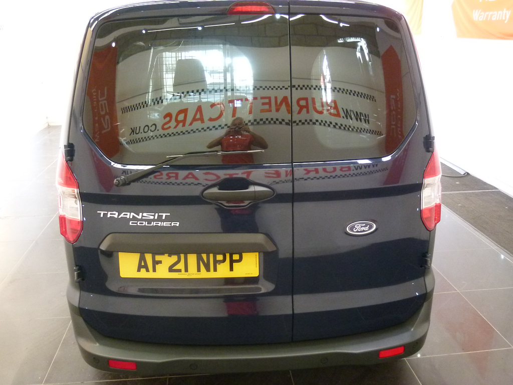 Ford Transit Courier Courier 1.0 Ecoboost Limited L1 Euro 6 39 Silver #7