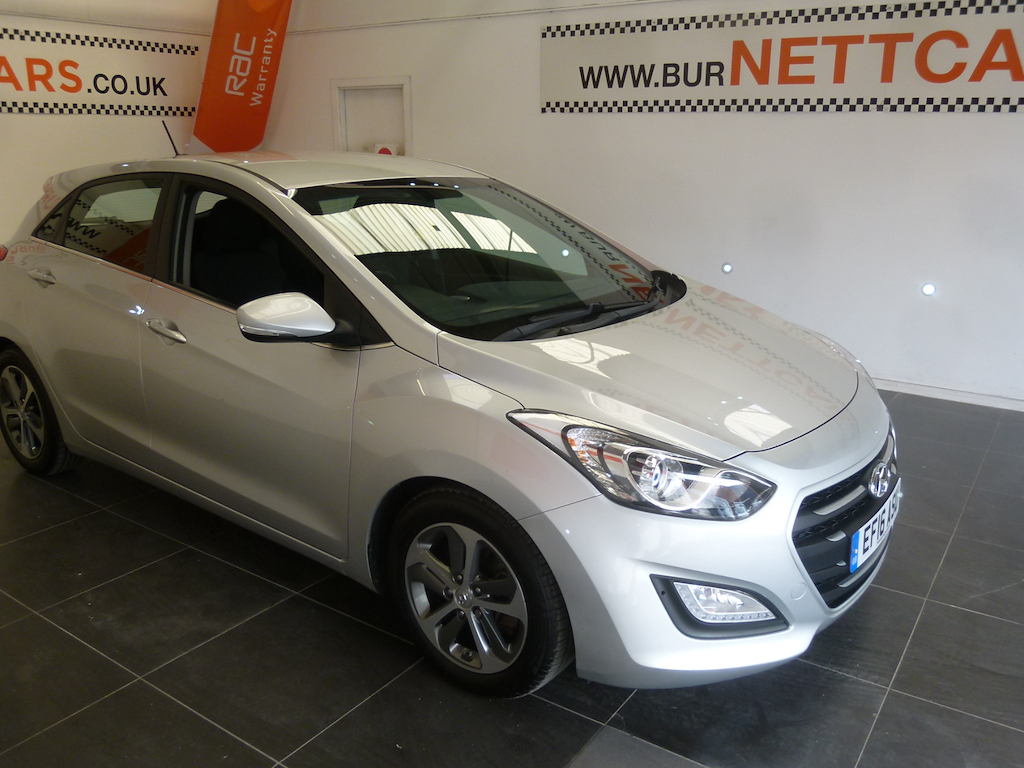 Hyundai I30 1.6 Crdi Blue Drive Premium Dct Black #12