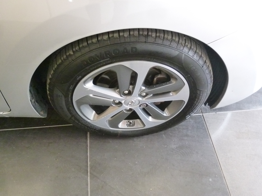 Hyundai I30 1.6 Crdi Blue Drive Premium Dct Black #13