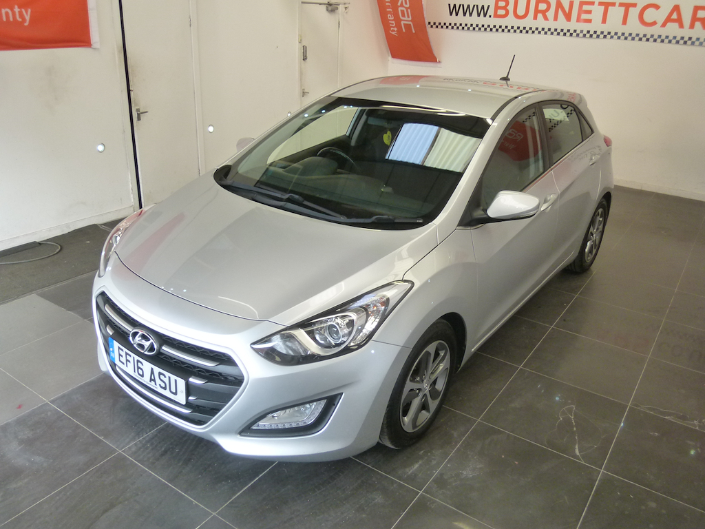 Hyundai I30 1.6 Crdi Blue Drive Premium Dct Black #23