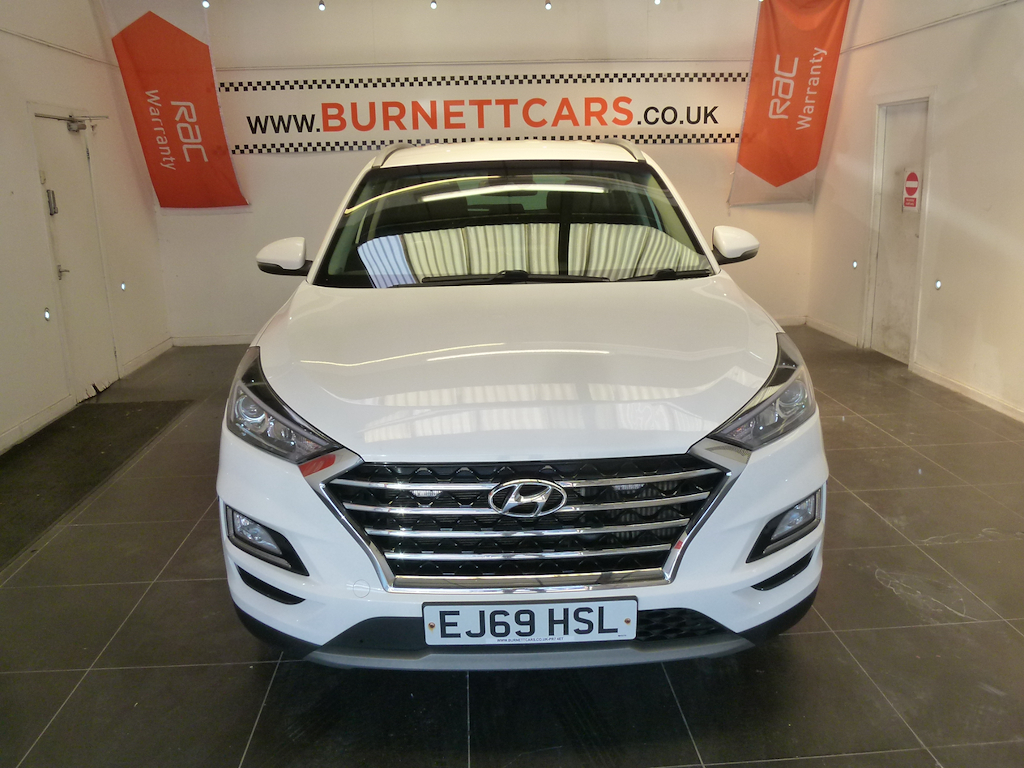 Hyundai Tucson Crdi Se Nav White #4