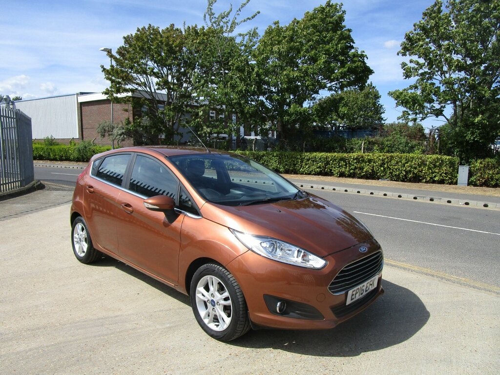 Ford Fiesta 1.25 Zetec Hatchback Euro 6 82 Brown