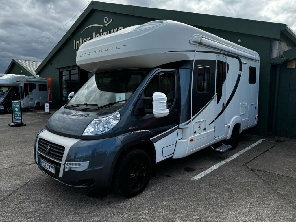 Fiat Ducato Estate White #2