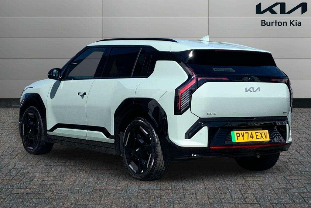Kia EV3 81.4Kwh Gt-line Suv 201 Bhp Green #2