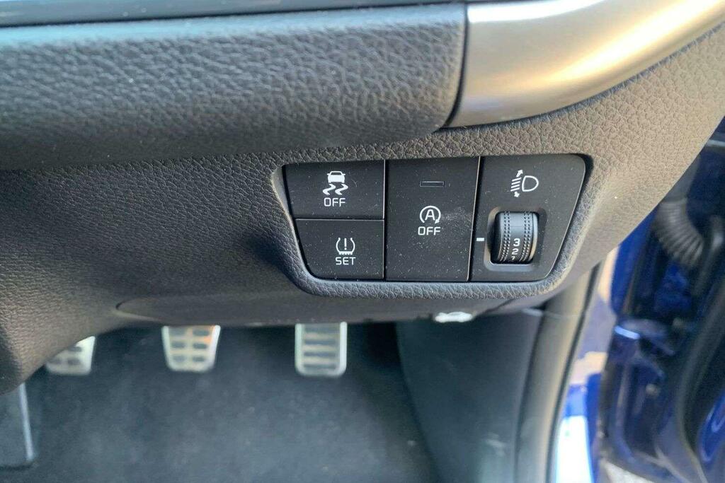 Kia Stonic 1.0T Gdi 48V 113 Gt-line S Dct Blue #34