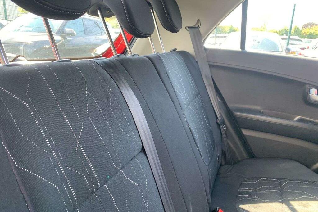 Kia Picanto 1.0 2 Hatchback Euro 5 68 Bhp  #19