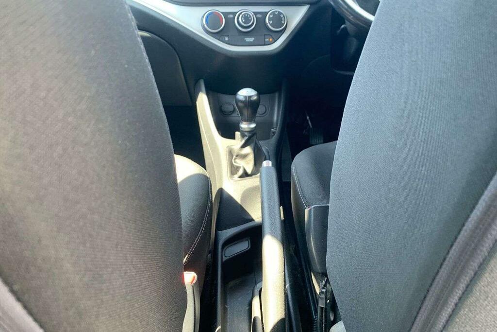 Kia Picanto 1.0 2 Hatchback Euro 5 68 Bhp  #31