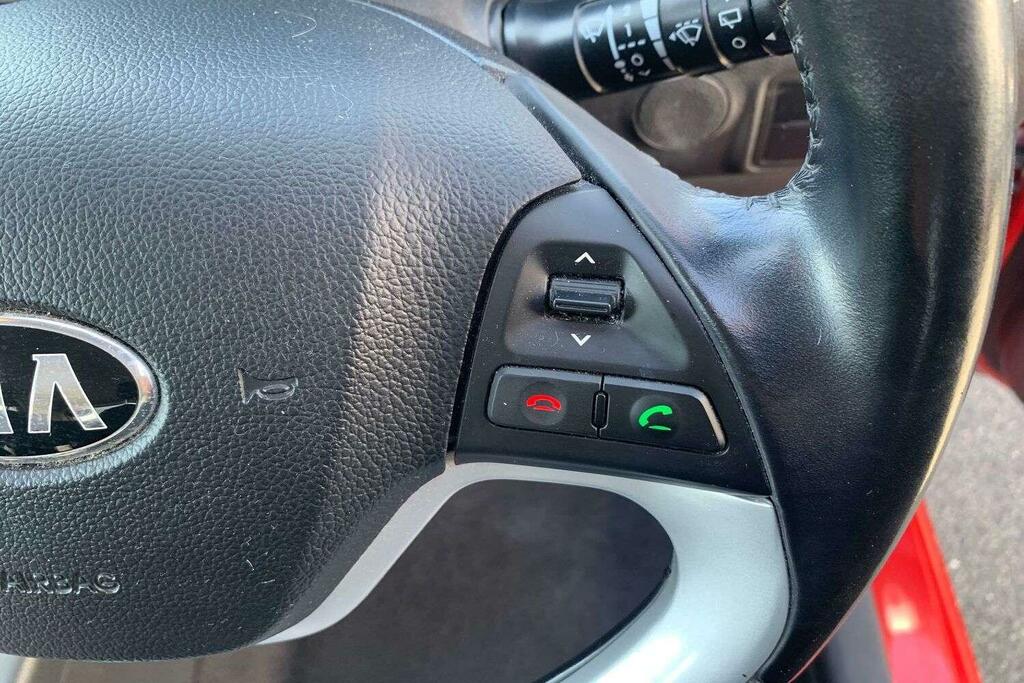 Kia Picanto 1.0 2 Hatchback Euro 5 68 Bhp  #33