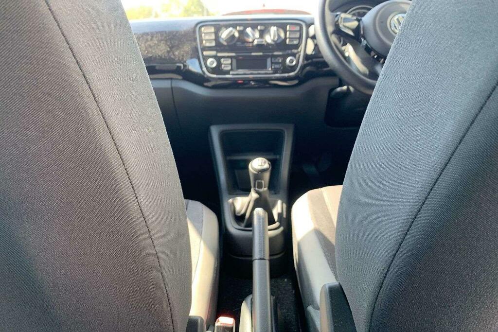Volkswagen Up 1.0 Street Up Euro 6 Silver #31