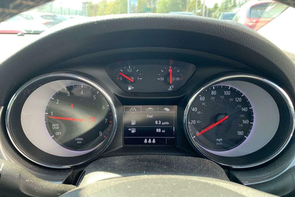 Vauxhall Astra 1.2I Turbo 145 Ps Sri Nav Hatchbac #14