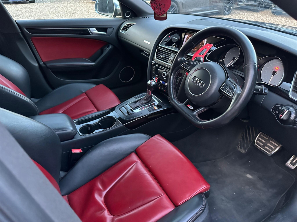 Audi S5 3.0 Tfsi V6 Black Edition Sportback S Tronic Quatt  #4