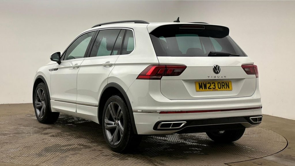 Volkswagen Tiguan 1.5L R-line Edition MW23ORN White #2