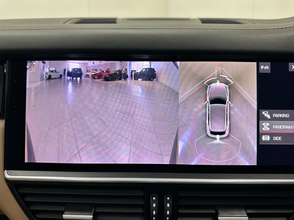 Porsche Cayenne Suv HK21CKN Grey #2