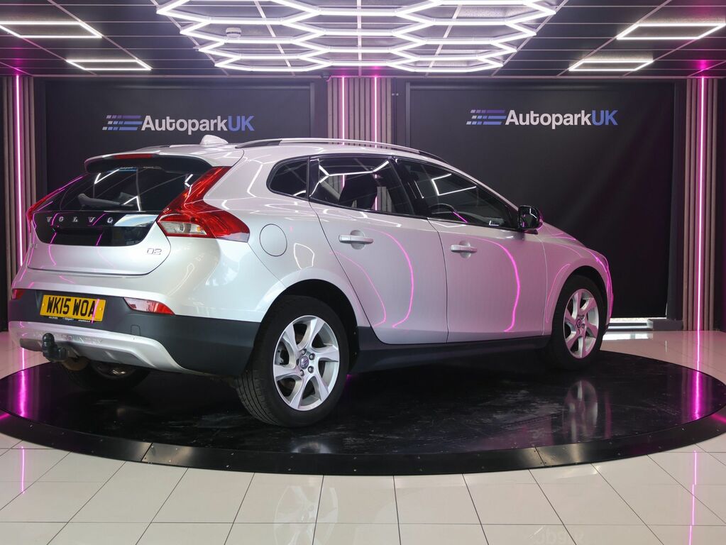 Volvo V40 Cross Country 2015 1.6 D2 Lux Nav Hatchback Eu Silver #3
