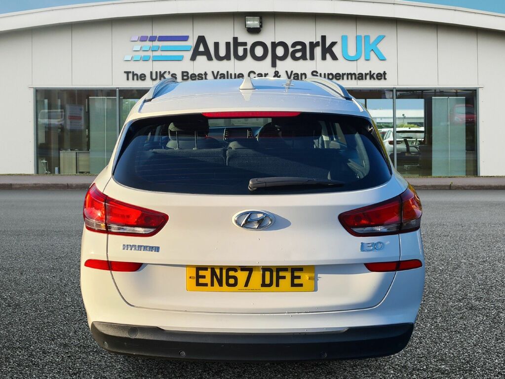 Hyundai I30 2018 1.0 T-gdi Se Nav Tourer Eur White #6