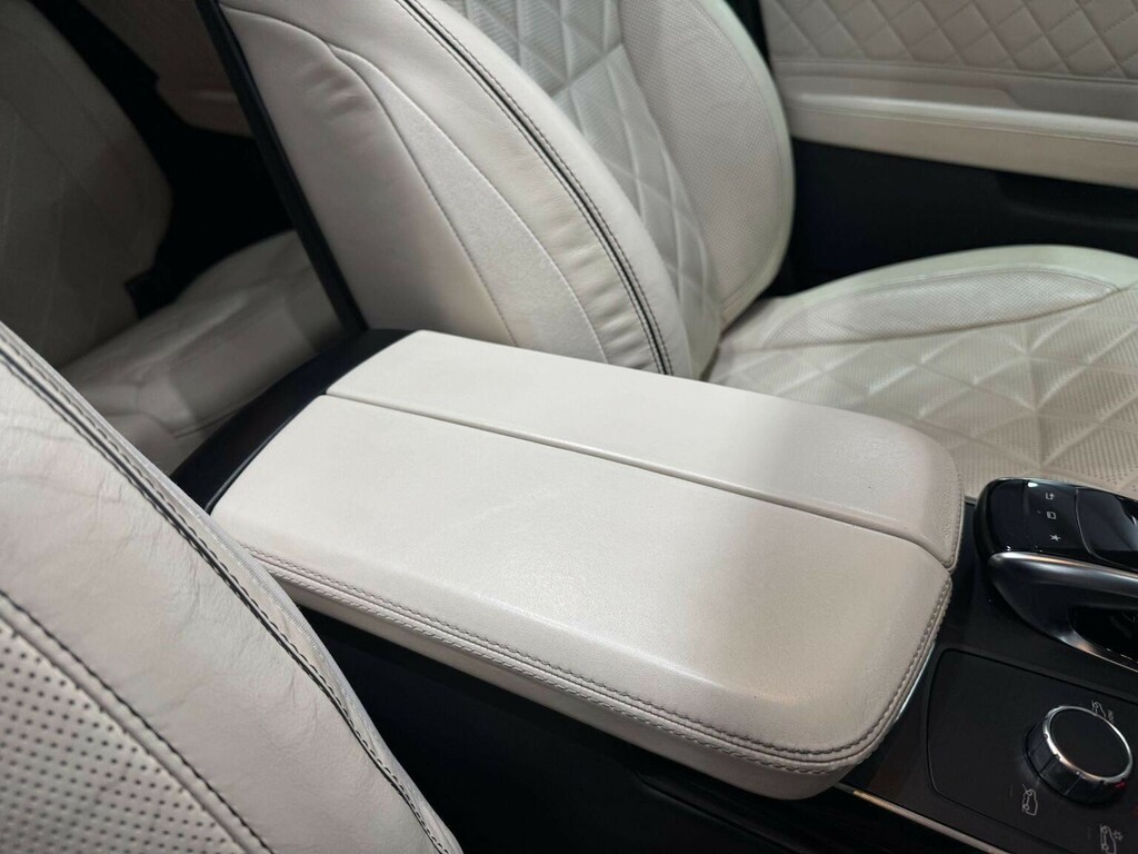Mercedes-Benz GLE Class Gle 250 D 4Matic Amg Line Premium Black #29
