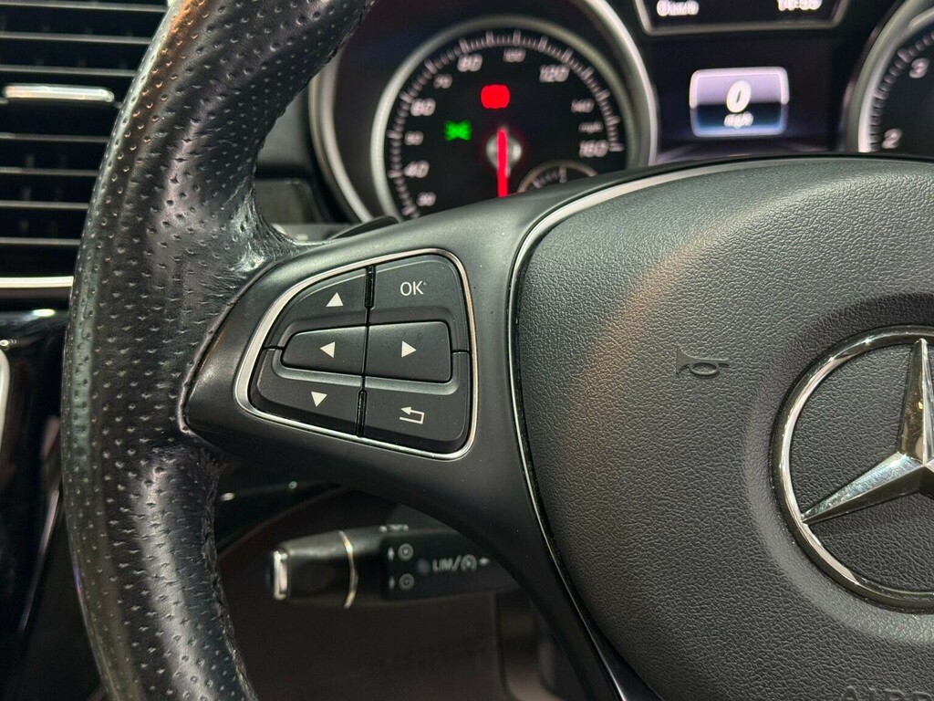 Mercedes-Benz GLE Class Gle 250 D 4Matic Amg Line Premium Black #30