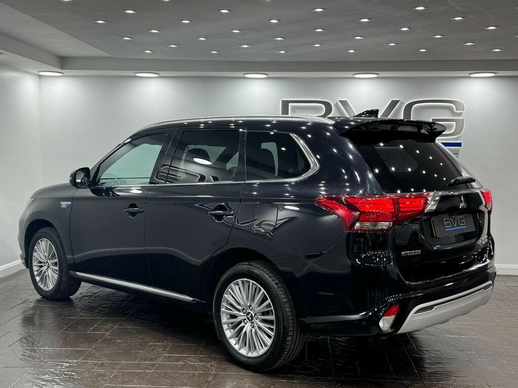 Mitsubishi Outlander Suv 2.4H Twinmotor 13.8Kwh 4H Cvt 4Wd Euro 6 Ss NU68JFX Black #6